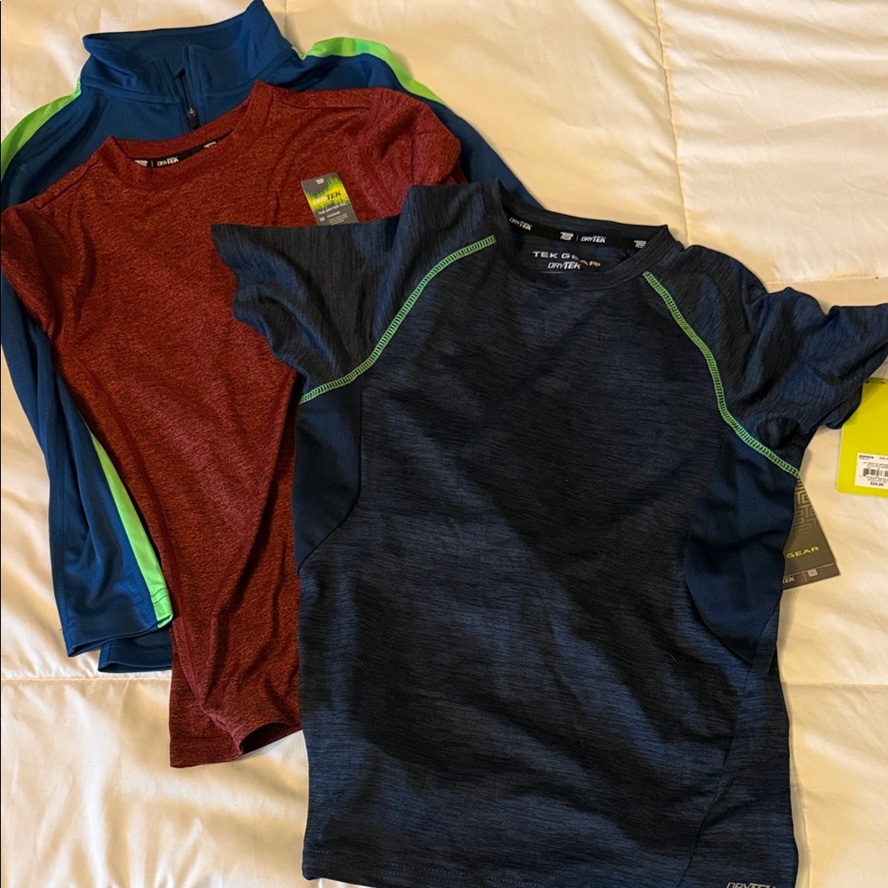 tek gear Boys' set of 3 shirts